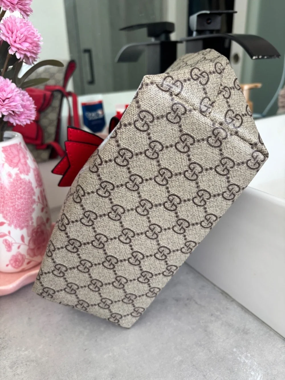 Gucci GG Supreme Monogram Bow Kids Tote Bag Red